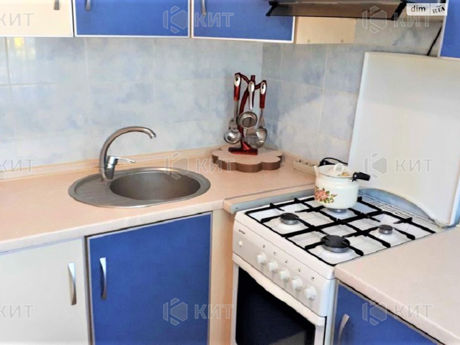 Продаж трикімнатної квартири в Харкові, на вул. Амосова 5, район 624-ий мікрорайон фото 1 Продаж трикімнатної квартири в Харкові, на вул. Амосова 5, район 624-ий мікрорайон фото 1