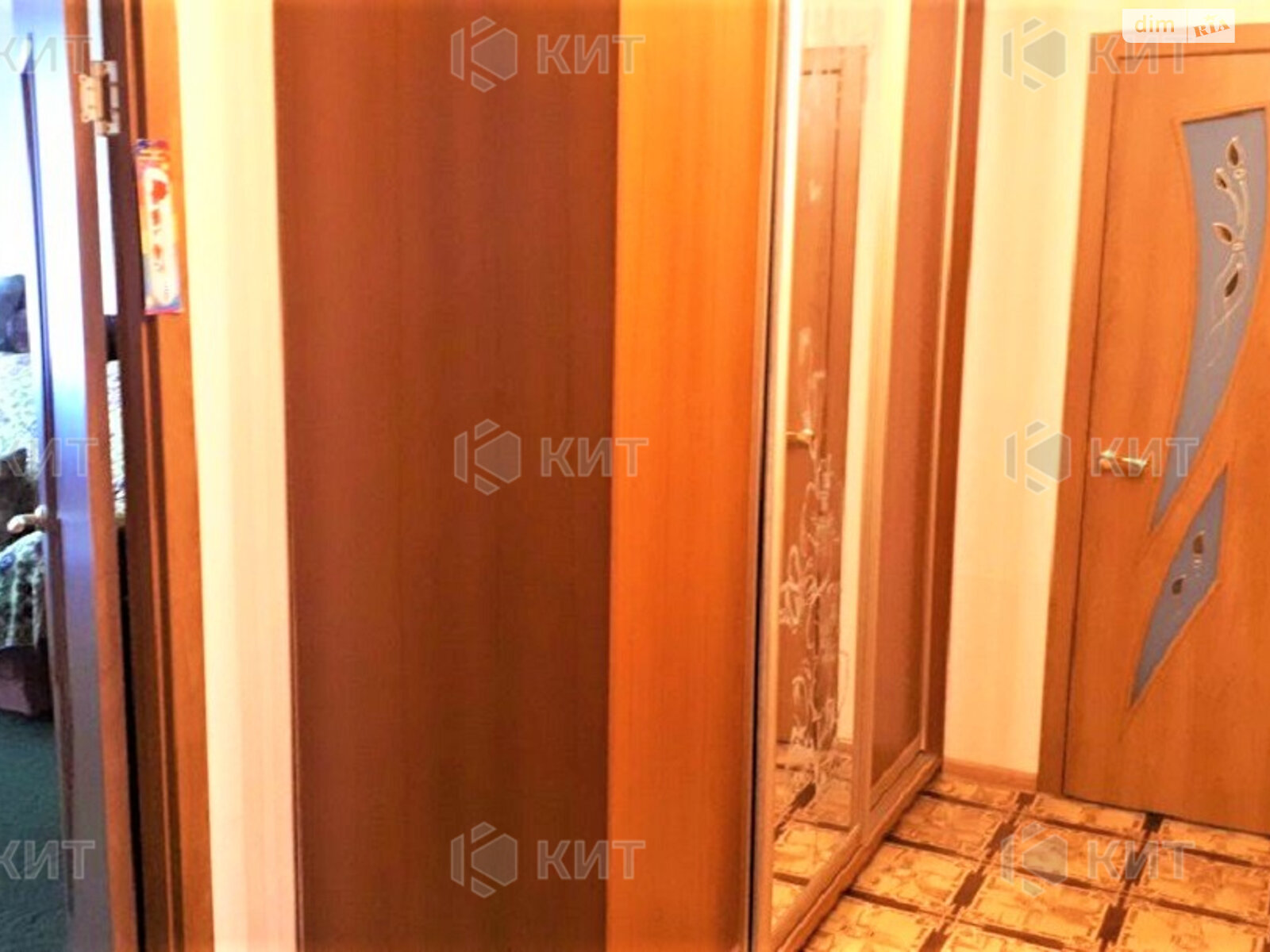 Продаж трикімнатної квартири в Харкові, на вул. Амосова 5, район 624-ий мікрорайон фото 1 Продаж трикімнатної квартири в Харкові, на вул. Амосова 5, район 624-ий мікрорайон фото 1