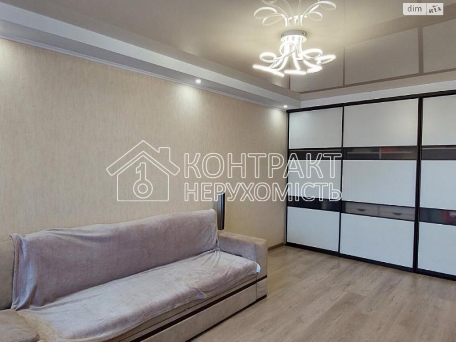 Продаж двокімнатної квартири в Харкові, на вул. Амосова 25, район 625-ий мікрорайон фото 1 Продаж двокімнатної квартири в Харкові, на вул. Амосова 25, район 625-ий мікрорайон фото 1