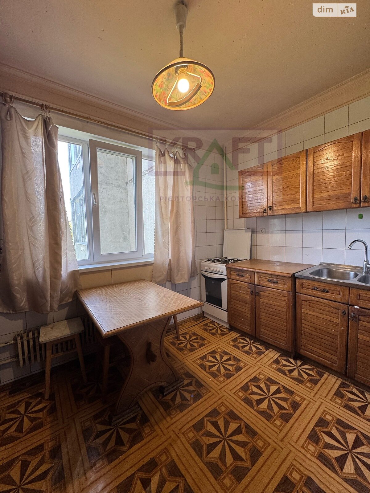 Продажа трехкомнатной квартиры в Харькове, на ул. Амосова 27, район 625-ый микрорайон фото 1 Продажа трехкомнатной квартиры в Харькове, на ул. Амосова 27, район 625-ый микрорайон фото 1