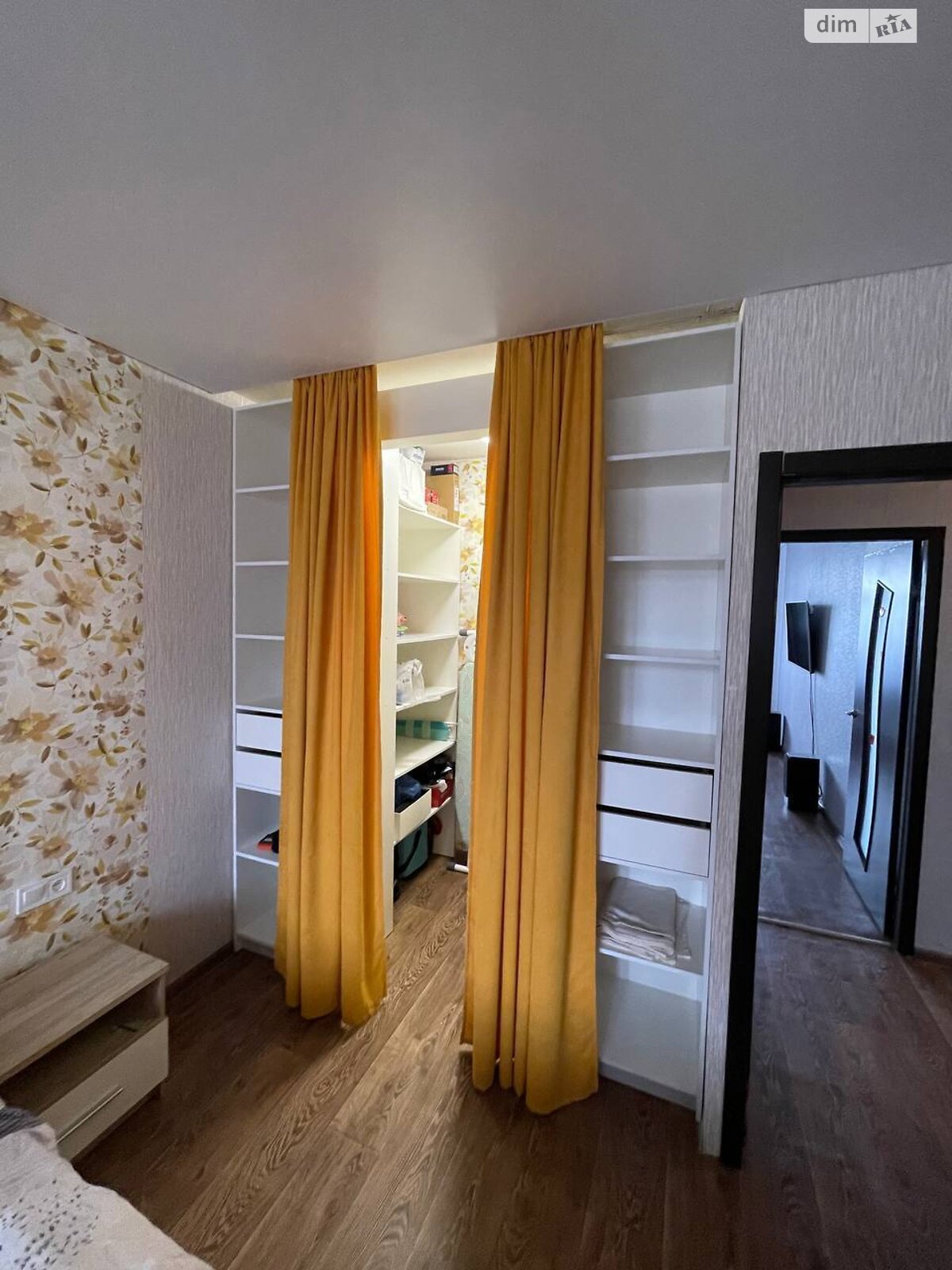 Продажа трехкомнатной квартиры в Харькове, на ул. Единства 179А, район 625-ый микрорайон фото 1