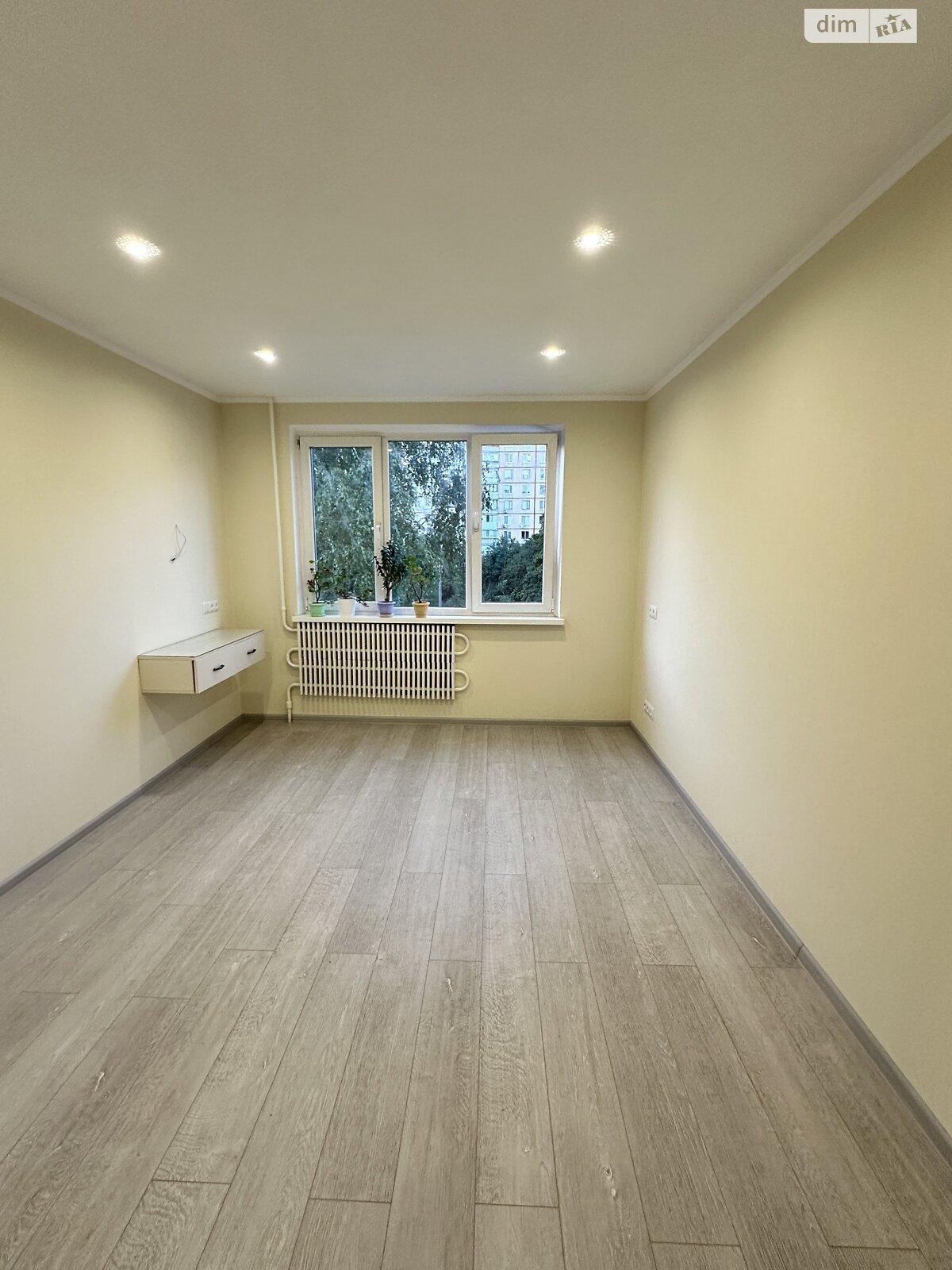 Продаж трикімнатної квартири в Харкові, на шосе Салтівське 256А, район 625-ий мікрорайон фото 1 Продаж трикімнатної квартири в Харкові, на шосе Салтівське 256А, район 625-ий мікрорайон фото 1