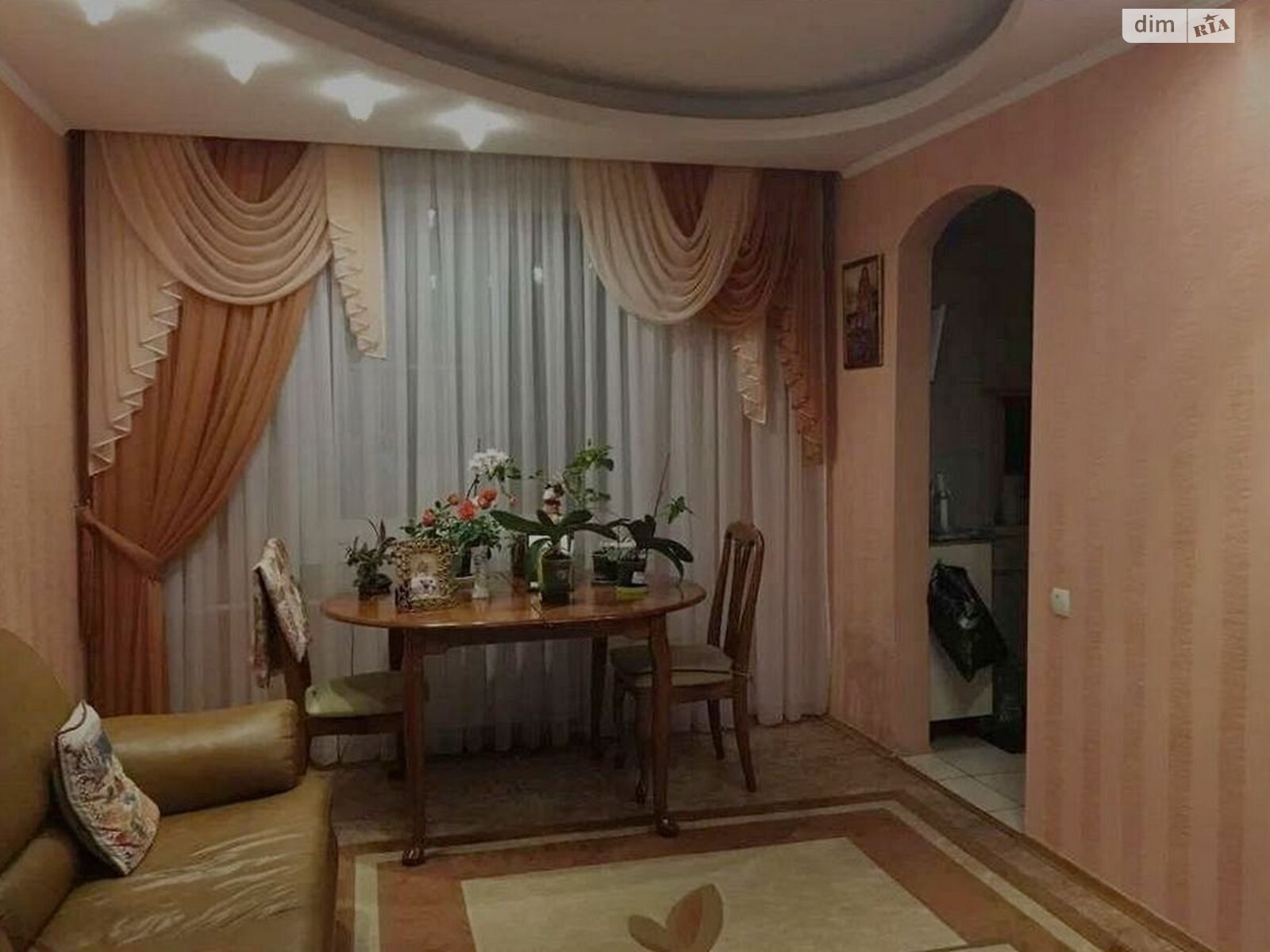 Продажа четырехкомнатной квартиры в Харькове, на шоссе Салтовское 256, район 625-ый микрорайон фото 1 Продажа четырехкомнатной квартиры в Харькове, на шоссе Салтовское 256, район 625-ый микрорайон фото 1