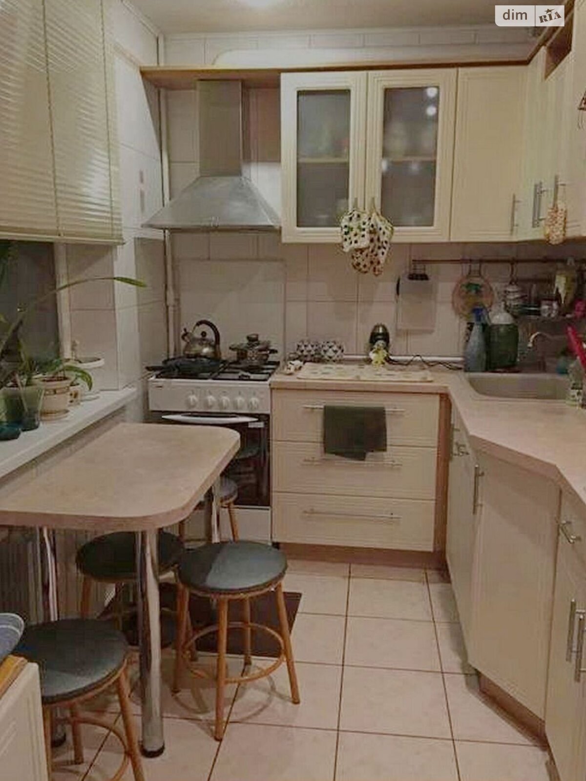 Продажа четырехкомнатной квартиры в Харькове, на шоссе Салтовское 256, район 625-ый микрорайон фото 1 Продажа четырехкомнатной квартиры в Харькове, на шоссе Салтовское 256, район 625-ый микрорайон фото 1