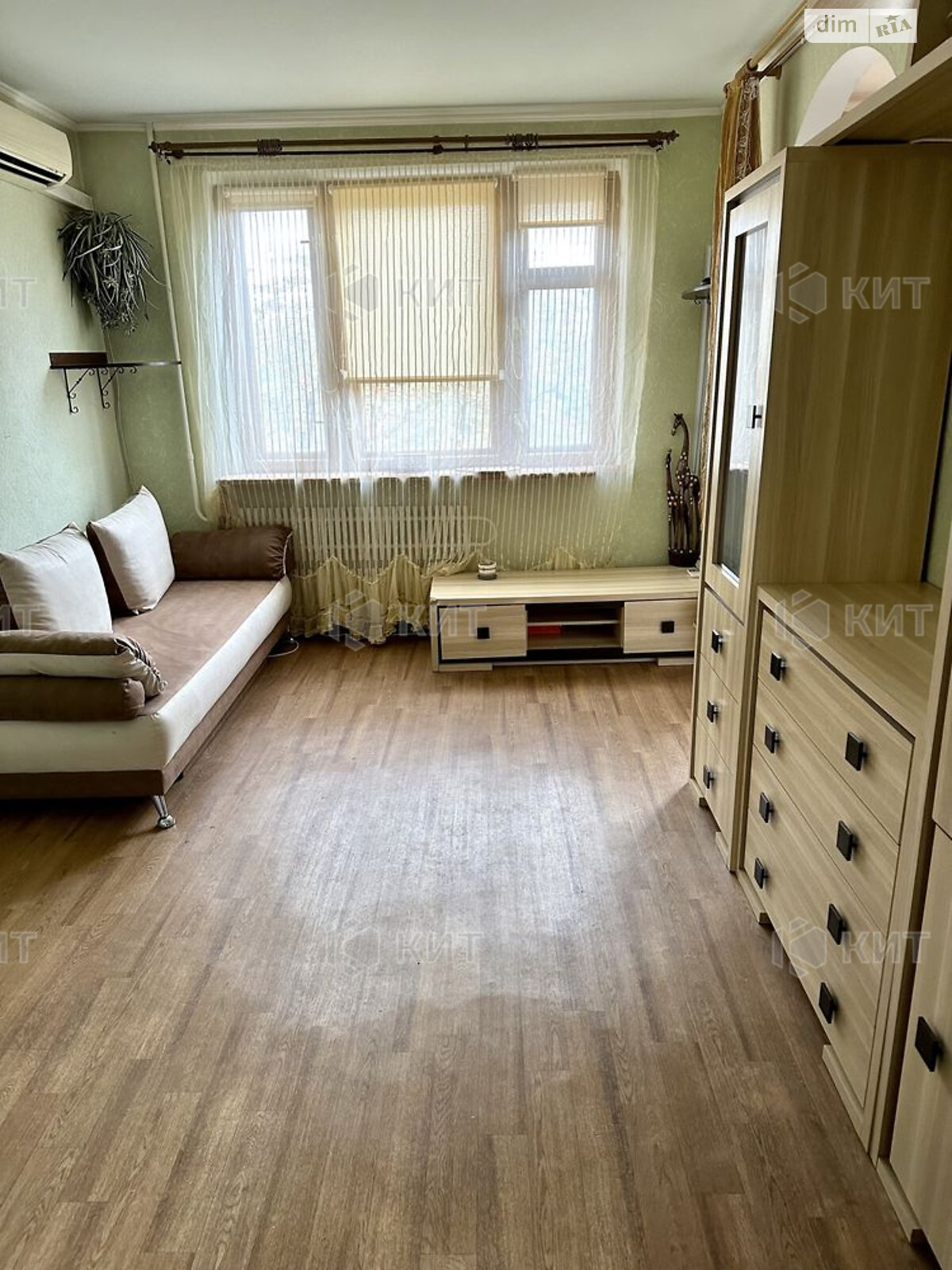 Продаж трикімнатної квартири в Харкові, на вул. Амосова 23, район 625-ий мікрорайон фото 1