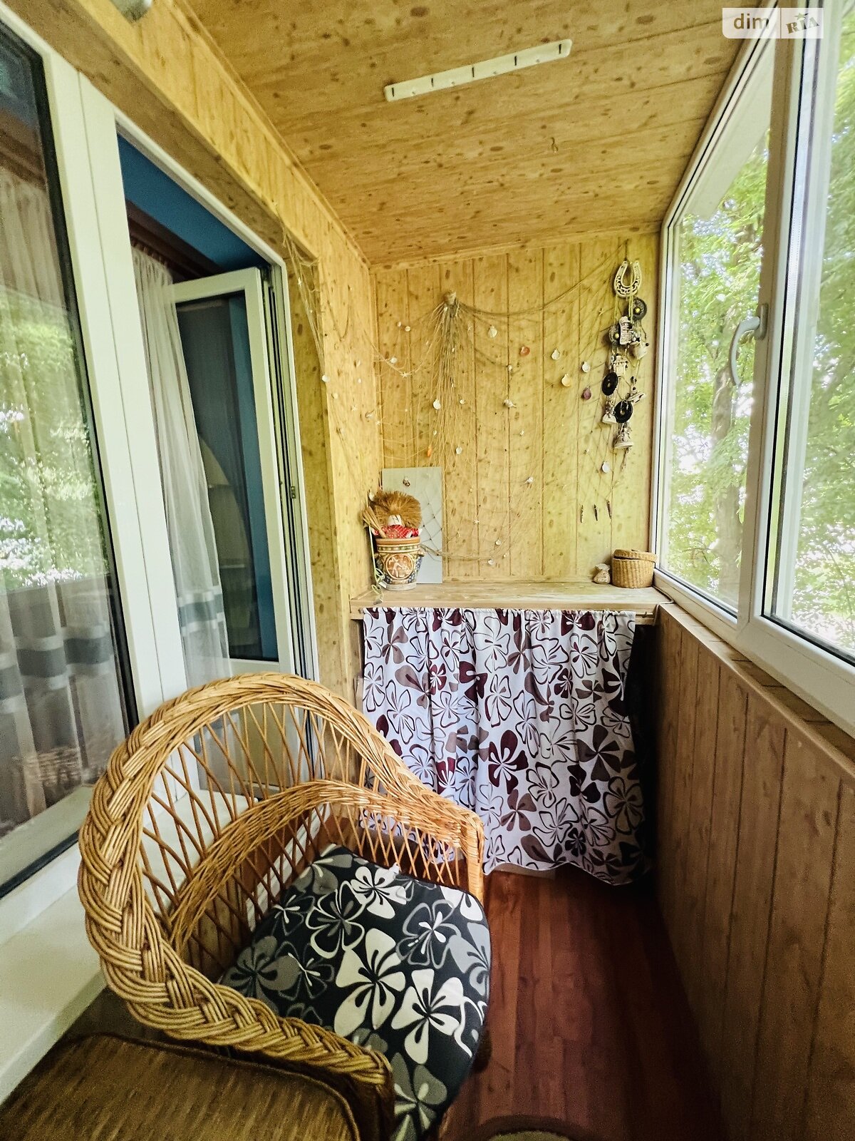 Продажа трехкомнатной квартиры в Харькове, на ул. Единства 185, район 626-ый микрорайон фото 1 Продажа трехкомнатной квартиры в Харькове, на ул. Единства 185, район 626-ый микрорайон фото 1