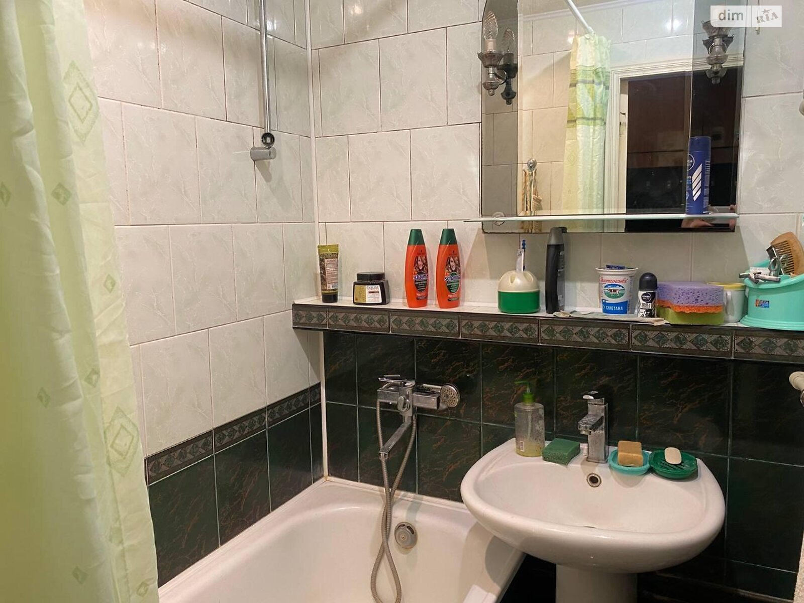 Продажа трехкомнатной квартиры в Харькове, на ул. Велозаводская 30А, район 626-ый микрорайон фото 1 Продажа трехкомнатной квартиры в Харькове, на ул. Велозаводская 30А, район 626-ый микрорайон фото 1