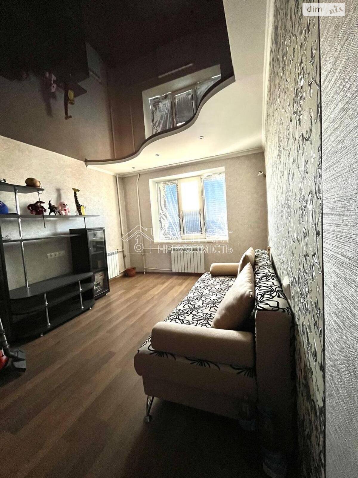 Продажа однокомнатной квартиры в Харькове, на ул. Благодатная 2 корпус 8, район 627-ой микрорайон фото 1