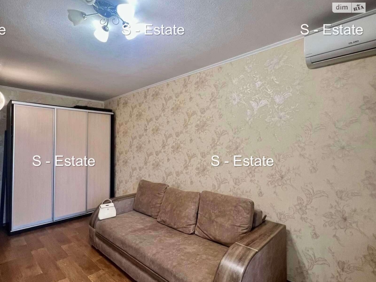 Продаж двокімнатної квартири в Харкові, на вул. Велозаводська 37, район 627-ий мікрорайон фото 1 Продаж двокімнатної квартири в Харкові, на вул. Велозаводська 37, район 627-ий мікрорайон фото 1
