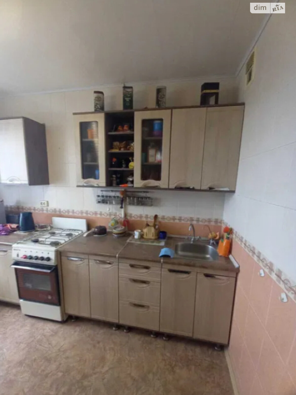 Продаж трикімнатної квартири в Харкові, на вул. 92 бригади 16, район 759-ий мікрорайон фото 1 Продаж трикімнатної квартири в Харкові, на вул. 92 бригади 16, район 759-ий мікрорайон фото 1