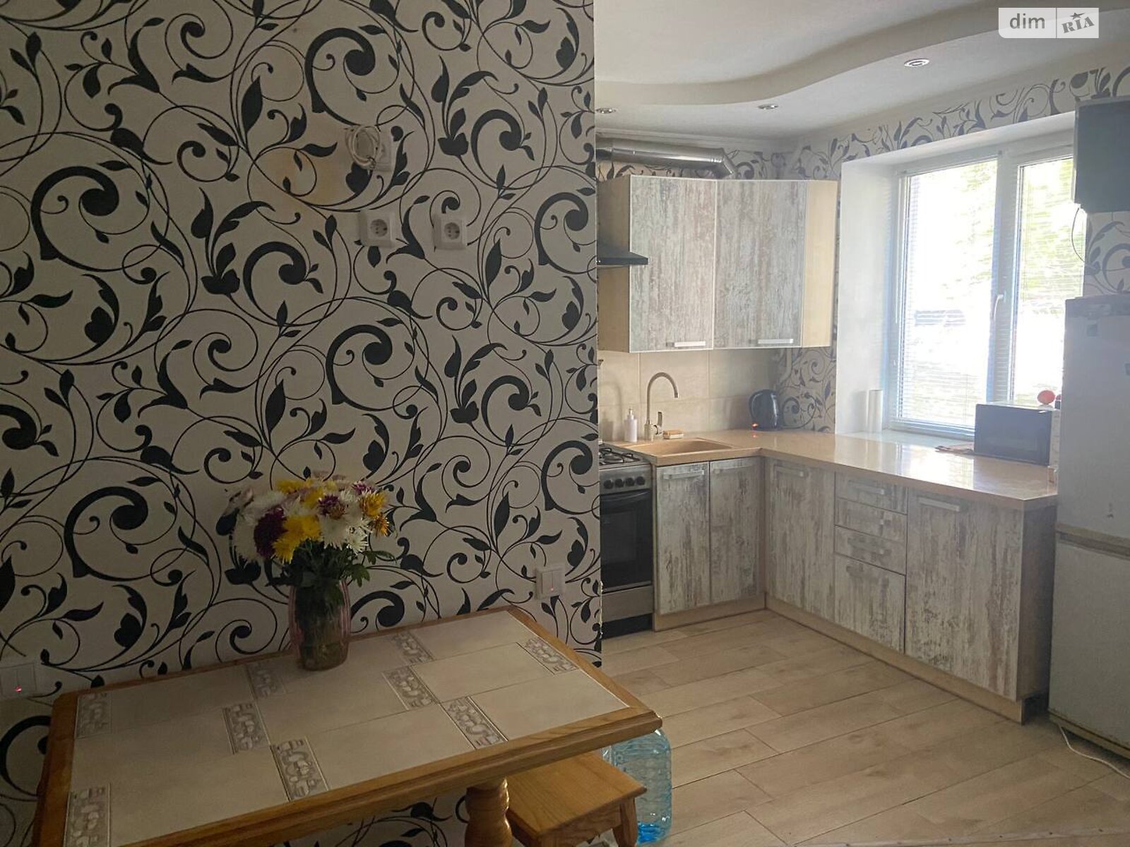 Продажа трехкомнатной квартиры в Харькове, на пер. Пилотов 7А, район Аэропорт фото 1 Продажа трехкомнатной квартиры в Харькове, на пер. Пилотов 7А, район Аэропорт фото 1