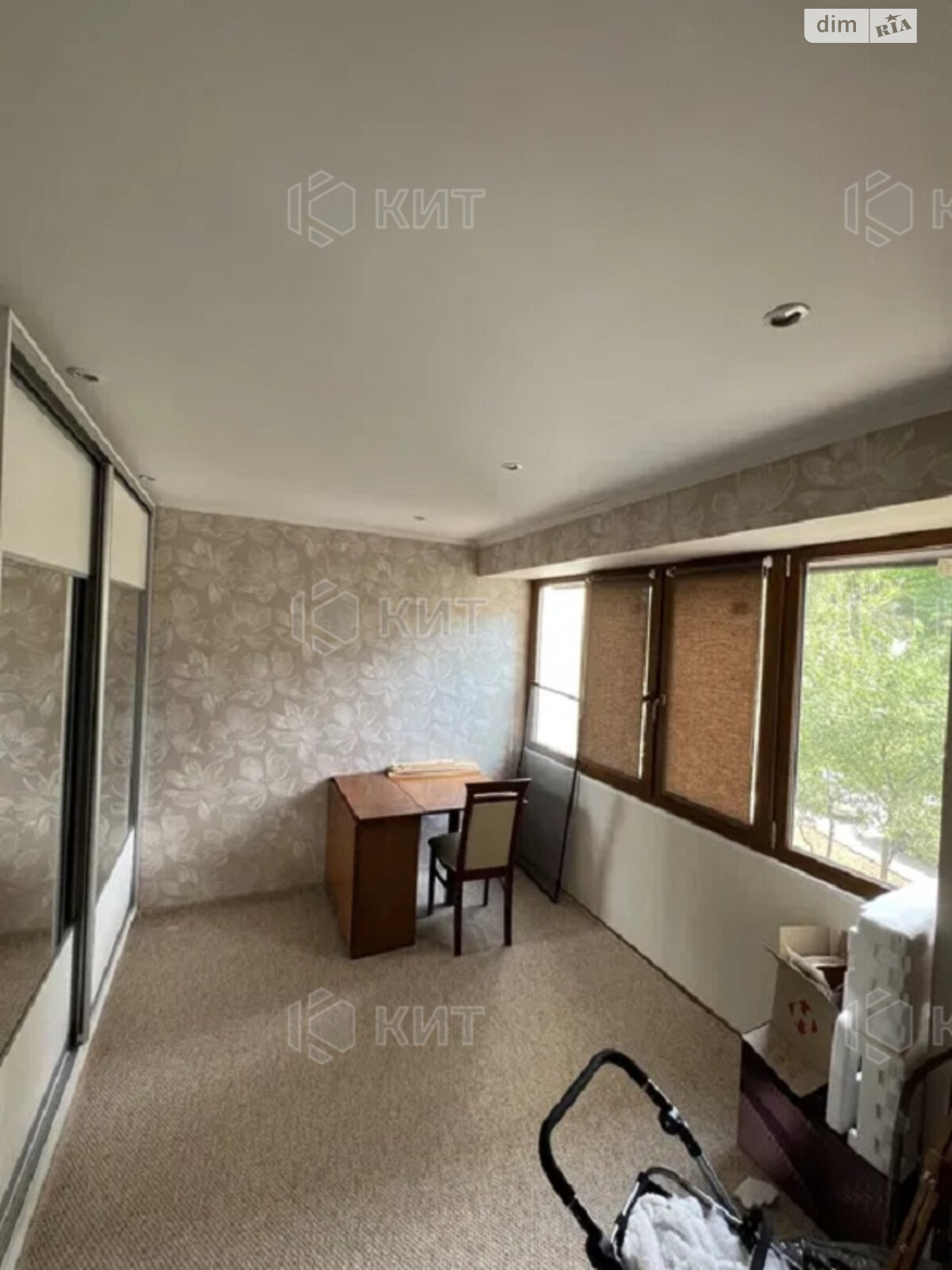 Продаж трикімнатної квартири в Харкові, на вул. Енвера Ахсарова 5, район Олексїївка фото 1 Продаж трикімнатної квартири в Харкові, на вул. Енвера Ахсарова 5, район Олексїївка фото 1