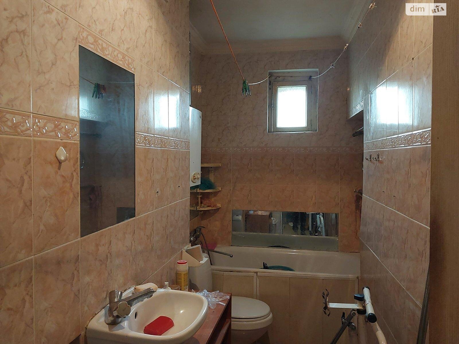 Продажа трехкомнатной квартиры в Харькове, на ул. Армейская 117, район Алексеевка фото 1