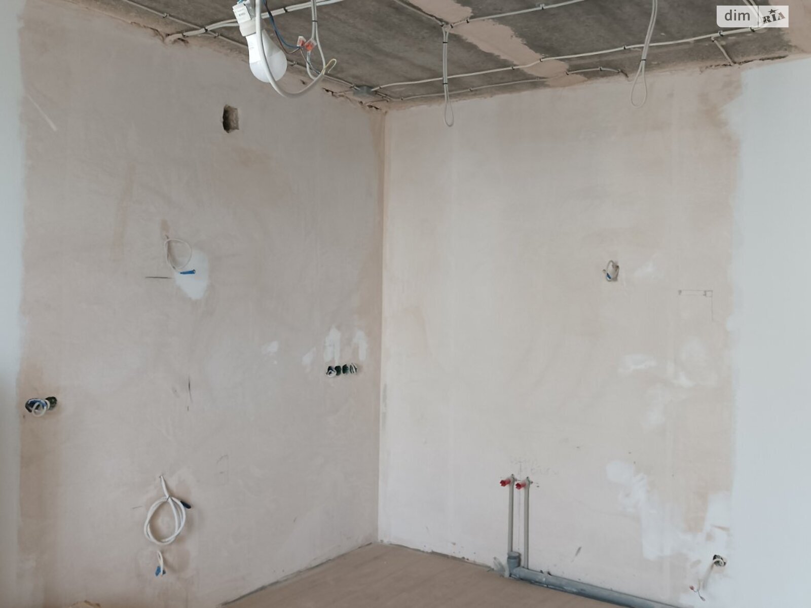 Продажа однокомнатной квартиры в Харькове, на ул. Домостроительная 3, район Алексеевка фото 1 Продажа однокомнатной квартиры в Харькове, на ул. Домостроительная 3, район Алексеевка фото 1