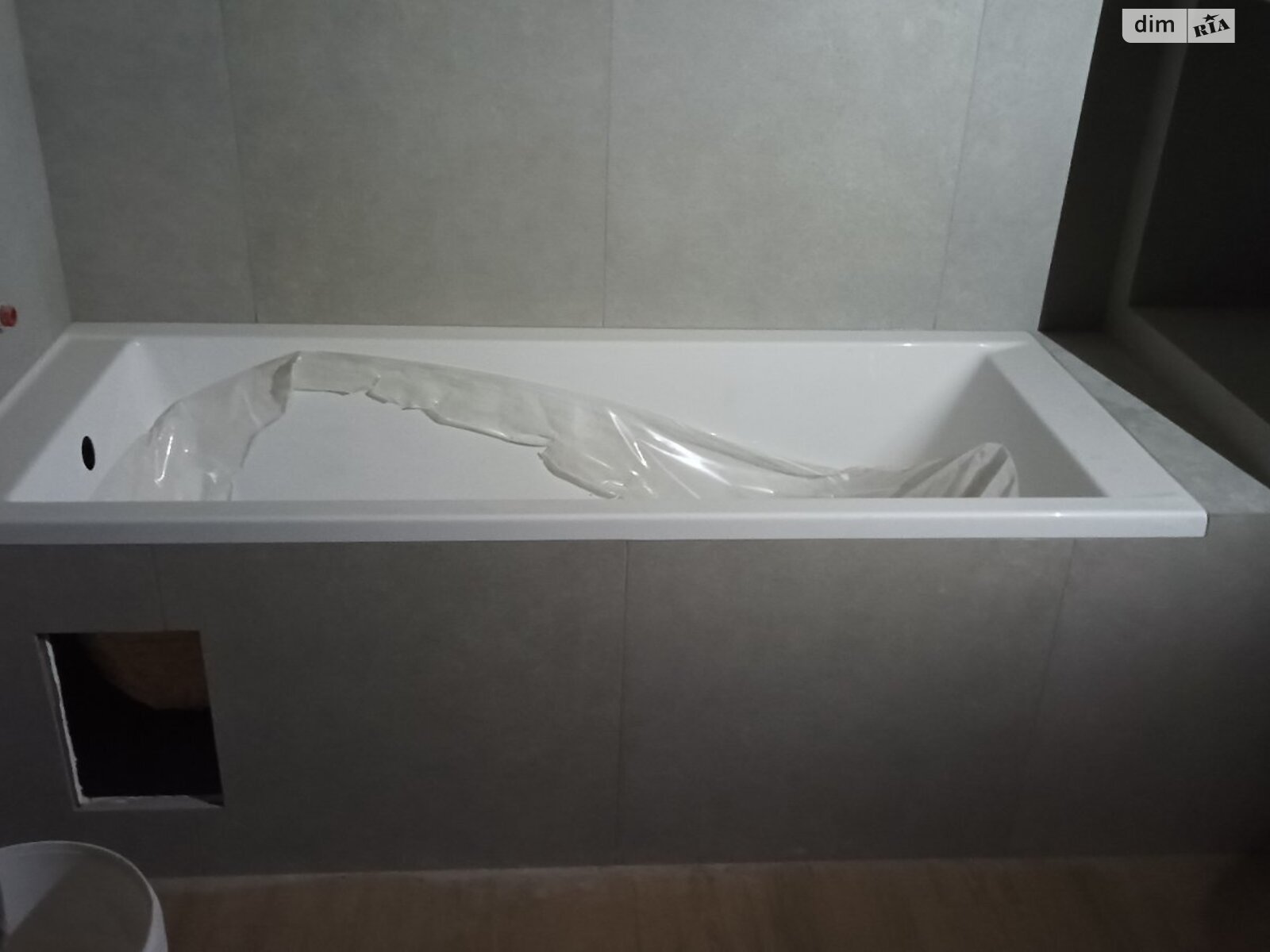 Продажа однокомнатной квартиры в Харькове, на ул. Домостроительная 3, район Алексеевка фото 1 Продажа однокомнатной квартиры в Харькове, на ул. Домостроительная 3, район Алексеевка фото 1