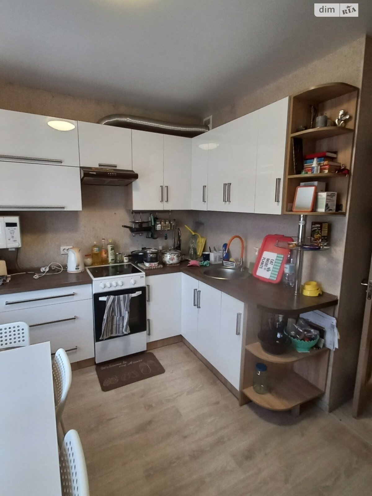 Продажа трехкомнатной квартиры в Харькове, на ул. Энвера Ахсарова 9, район Алексеевка фото 1 Продажа трехкомнатной квартиры в Харькове, на ул. Энвера Ахсарова 9, район Алексеевка фото 1