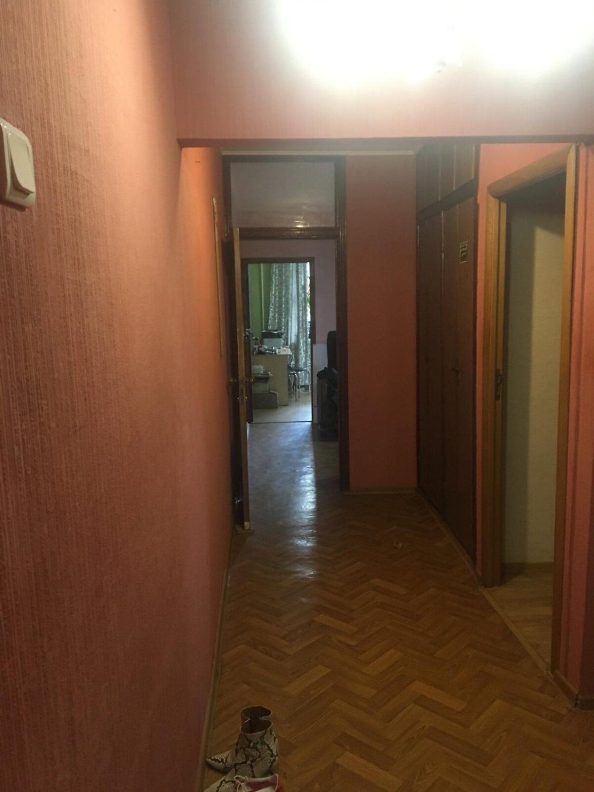 Продаж трикімнатної квартири в Харкові, на вул. Енвера Ахсарова 11, район Олексїївка фото 1 Продаж трикімнатної квартири в Харкові, на вул. Енвера Ахсарова 11, район Олексїївка фото 1
