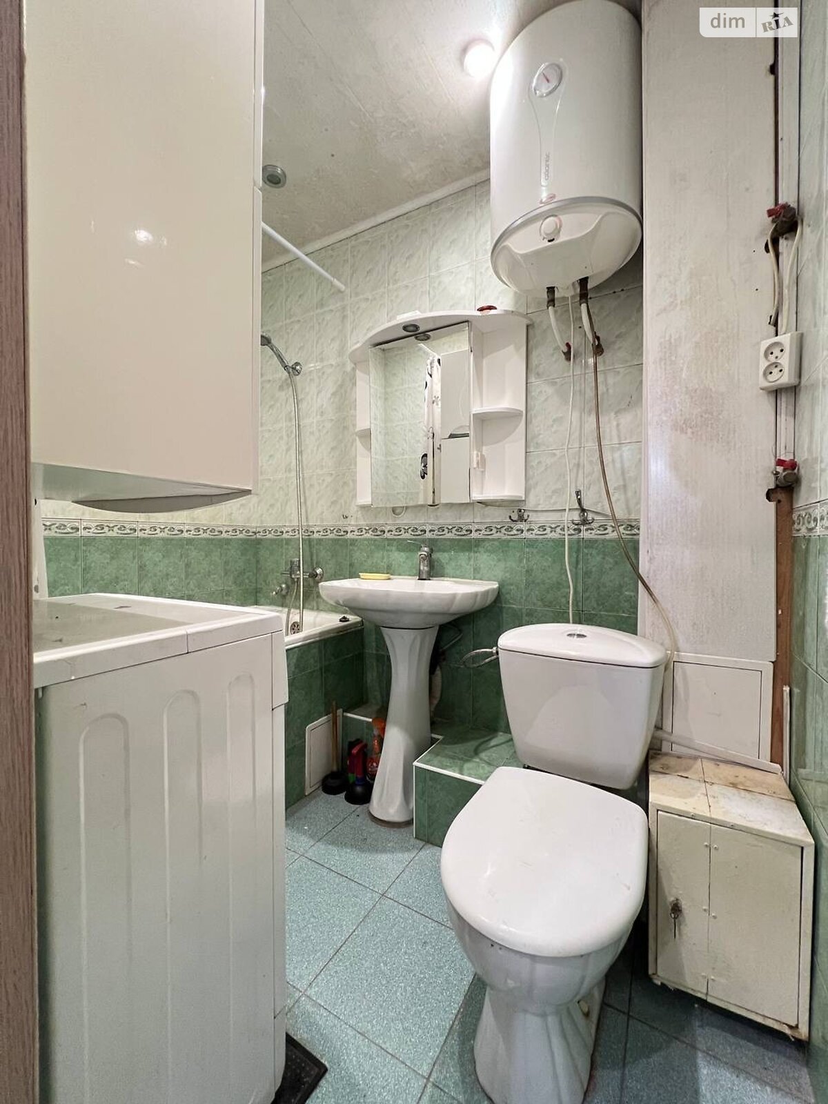 Продажа двухкомнатной квартиры в Харькове, на ул. Энвера Ахсарова 3, район Алексеевка фото 1 Продажа двухкомнатной квартиры в Харькове, на ул. Энвера Ахсарова 3, район Алексеевка фото 1