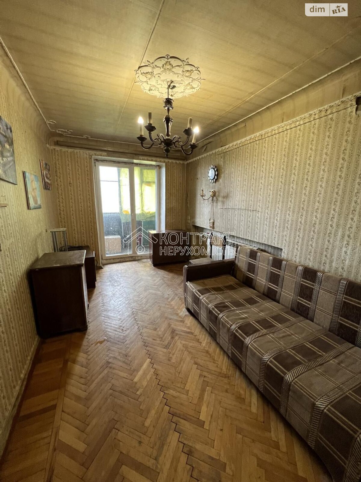 Продаж трикімнатної квартири в Харкові, на вул. Клочківська, район Олексїївка фото 1 Продаж трикімнатної квартири в Харкові, на вул. Клочківська, район Олексїївка фото 1