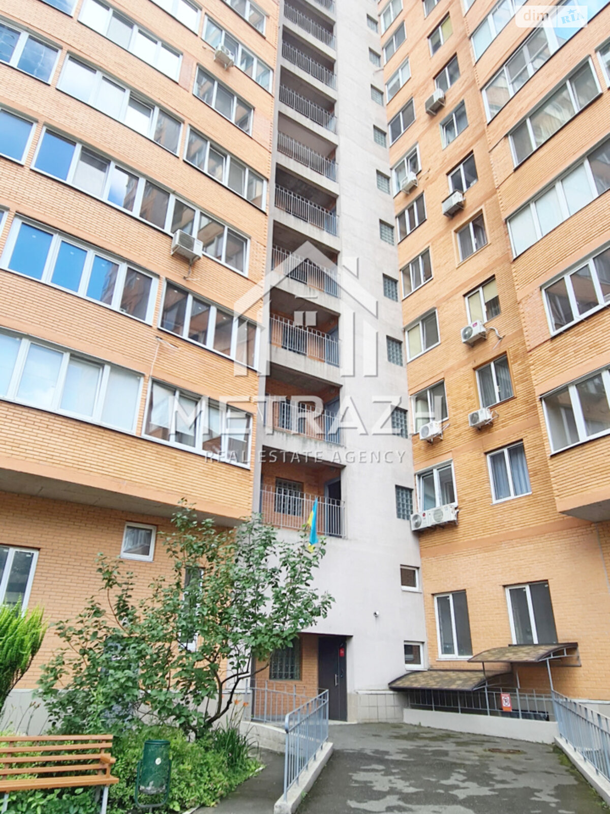 Продажа однокомнатной квартиры в Харькове, на ул. Мирослава Мысли 48В, район Алексеевка фото 1 Продажа однокомнатной квартиры в Харькове, на ул. Мирослава Мысли 48В, район Алексеевка фото 1