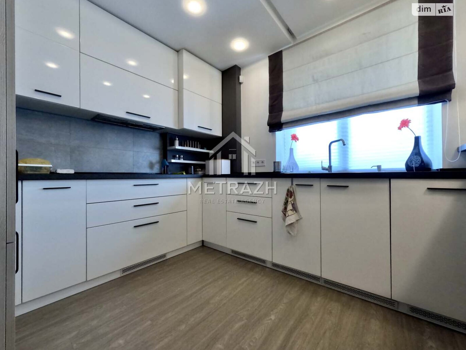 Продажа двухкомнатной квартиры в Харькове, на ул. Мирослава Мысли 48В, район Алексеевка фото 1