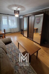Продаж однокімнатної квартири в Харкові, на просп. Перемоги 64, район Олексїївка фото 2