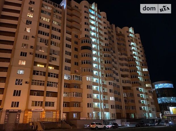 Продажа трехкомнатной квартиры в Харькове, на просп. Победы 59 район Алексеевка фото 1 Продажа трехкомнатной квартиры в Харькове, на просп. Победы 59 район Алексеевка фото 1