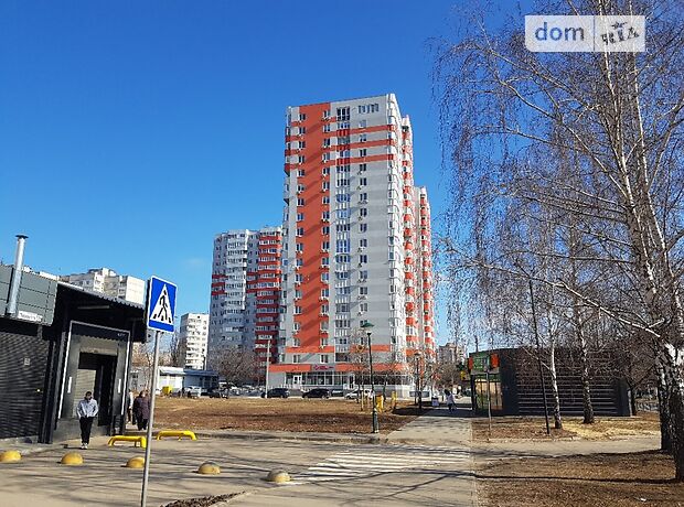 Продажа двухкомнатной квартиры в Харькове, на просп. Победы 65г район Алексеевка фото 1 Продажа двухкомнатной квартиры в Харькове, на просп. Победы 65г район Алексеевка фото 1