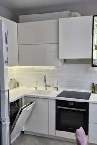 Продаж двокімнатної квартири в Харкові, на просп. Перемоги 87, район Олексїївка фото 2
