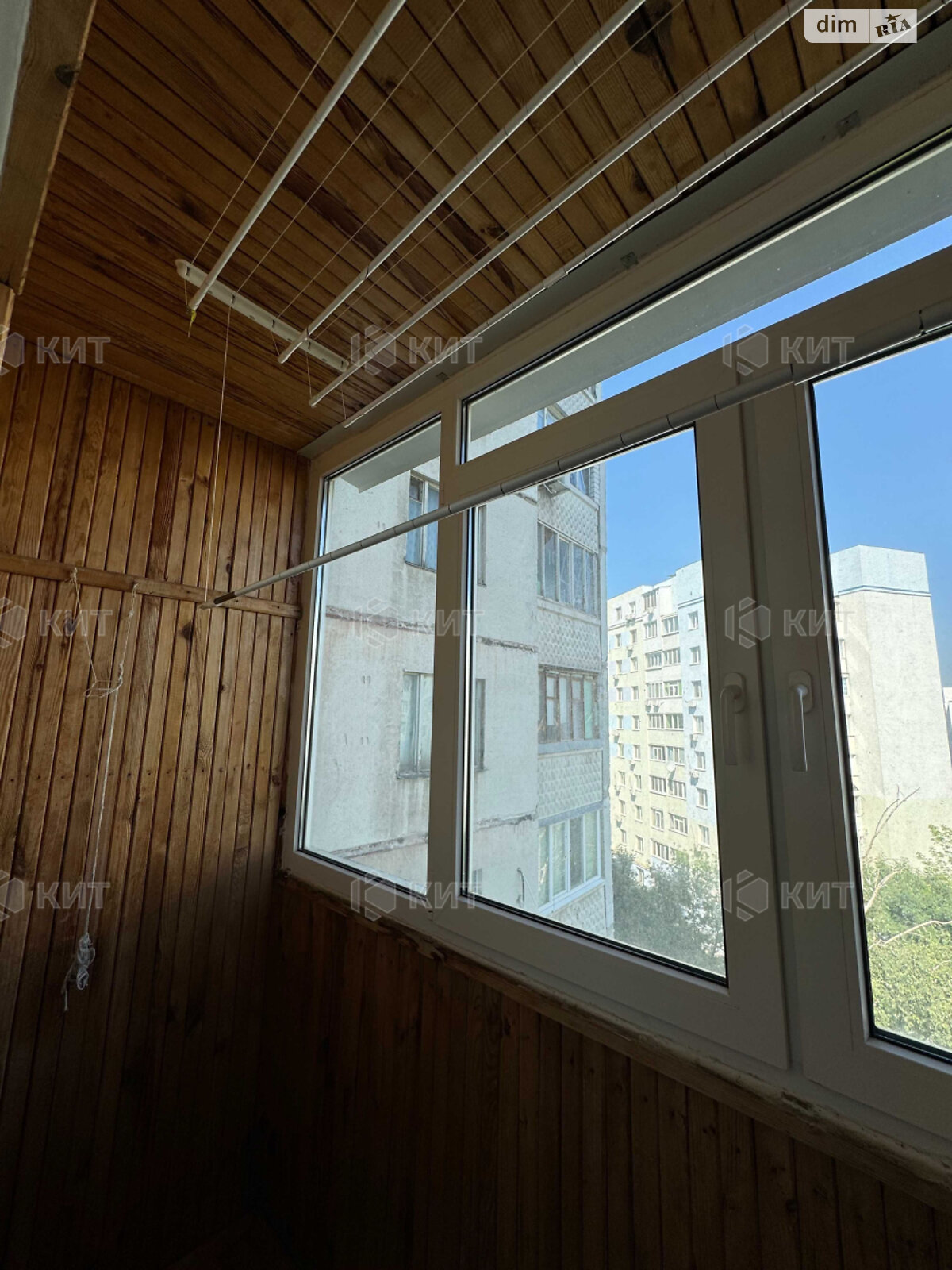 Продаж двокімнатної квартири в Харкові, на просп. Перемоги 66А, район Олексїївка фото 1 Продаж двокімнатної квартири в Харкові, на просп. Перемоги 66А, район Олексїївка фото 1