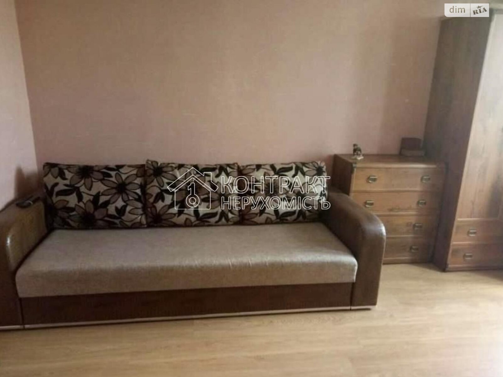 Продаж однокімнатної квартири в Харкові, на просп. Перемоги 54, район Олексїївка фото 1 Продаж однокімнатної квартири в Харкові, на просп. Перемоги 54, район Олексїївка фото 1