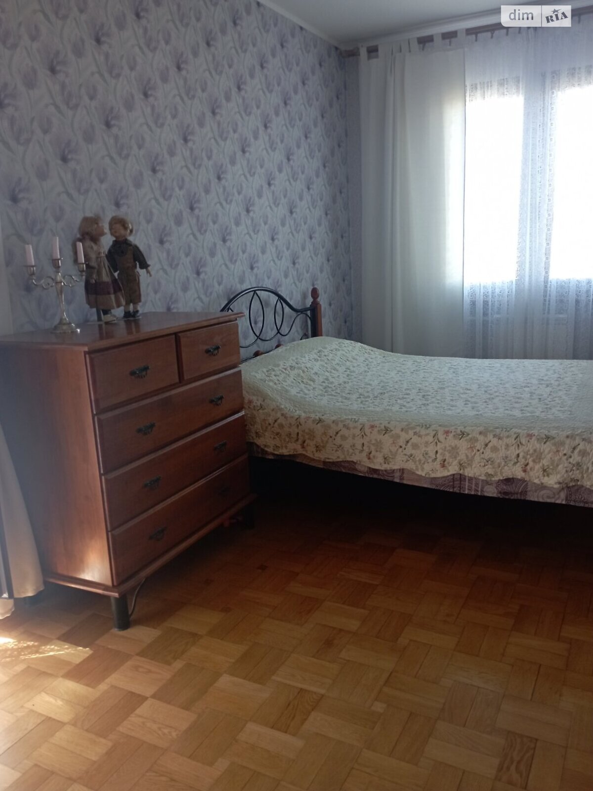 Продажа четырехкомнатной квартиры в Харькове, на просп. Победы 65, район Алексеевка фото 1 Продажа четырехкомнатной квартиры в Харькове, на просп. Победы 65, район Алексеевка фото 1