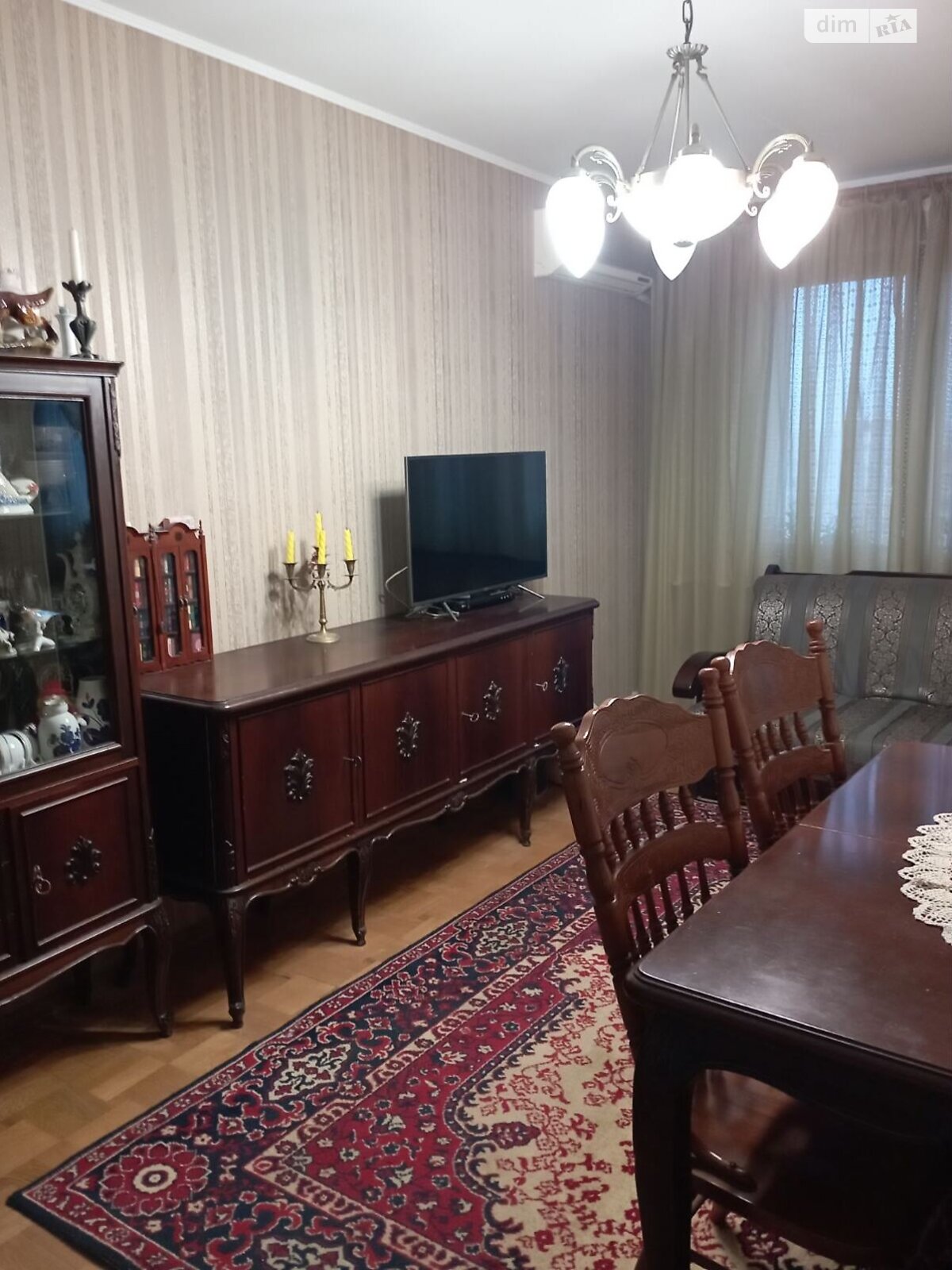Продажа четырехкомнатной квартиры в Харькове, на просп. Победы 65, район Алексеевка фото 1 Продажа четырехкомнатной квартиры в Харькове, на просп. Победы 65, район Алексеевка фото 1