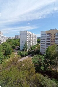 Продаж однокімнатної квартири в Харкові, на просп. Перемоги, район Олексїївка фото 2