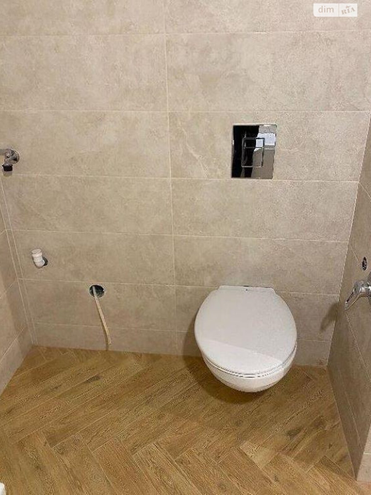 Продажа двухкомнатной квартиры в Харькове, на просп. Победы 85, район Алексеевка фото 1 Продажа двухкомнатной квартиры в Харькове, на просп. Победы 85, район Алексеевка фото 1