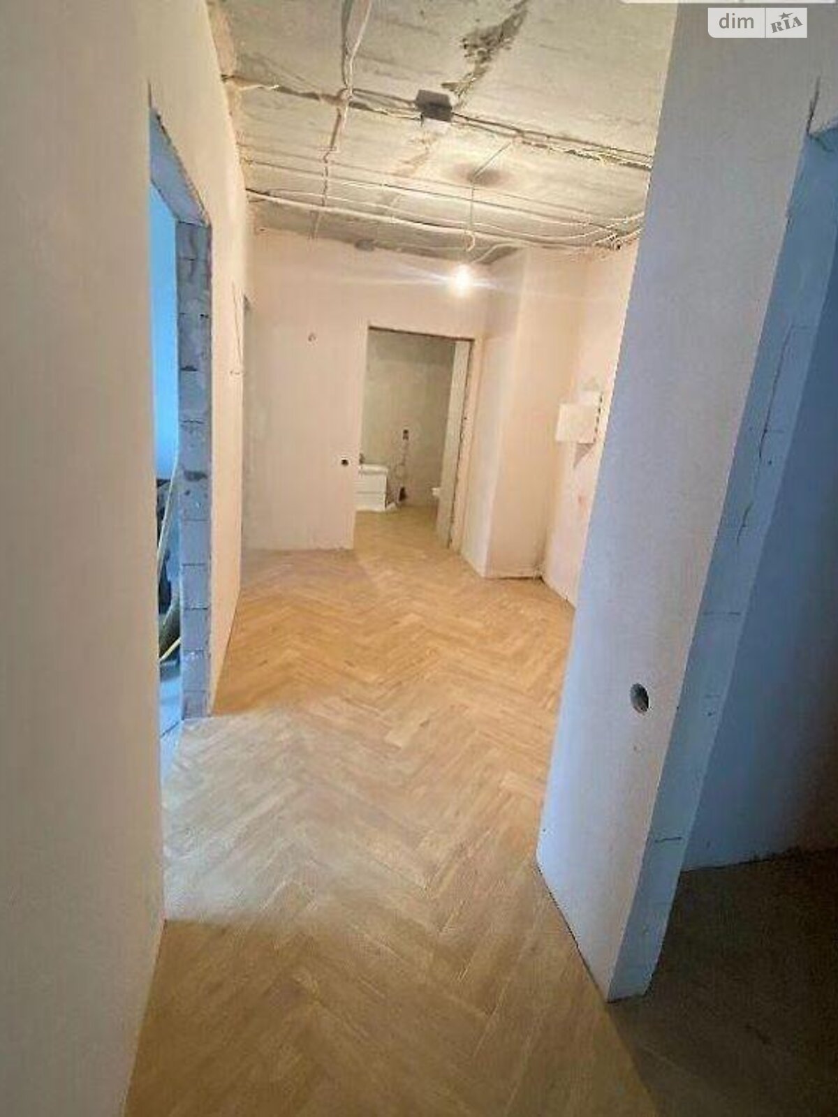 Продажа двухкомнатной квартиры в Харькове, на просп. Победы 85, район Алексеевка фото 1 Продажа двухкомнатной квартиры в Харькове, на просп. Победы 85, район Алексеевка фото 1