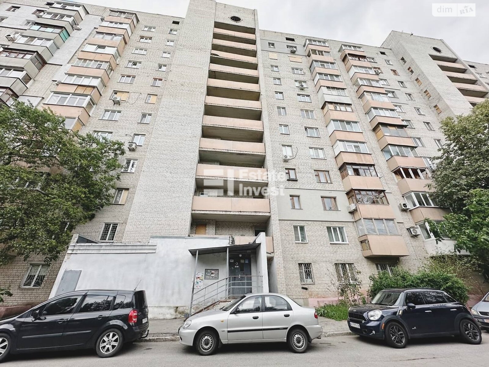 Продаж трикімнатної квартири в Харкові, на просп. Перемоги 59, район Олексїївка фото 1 Продаж трикімнатної квартири в Харкові, на просп. Перемоги 59, район Олексїївка фото 1