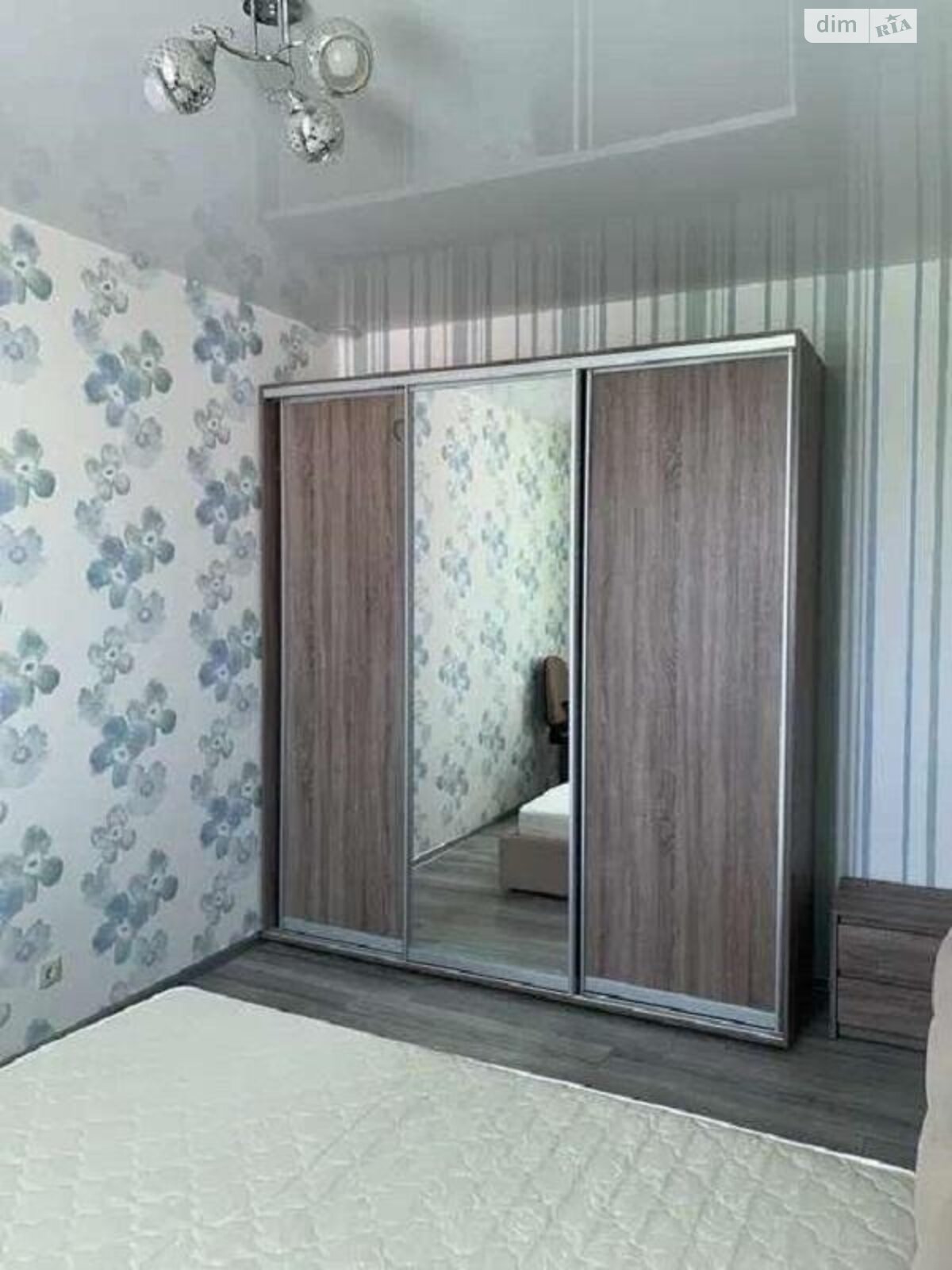 Продаж однокімнатної квартири в Харкові, на просп. Перемоги, район Олексїївка фото 1 Продаж однокімнатної квартири в Харкові, на просп. Перемоги, район Олексїївка фото 1