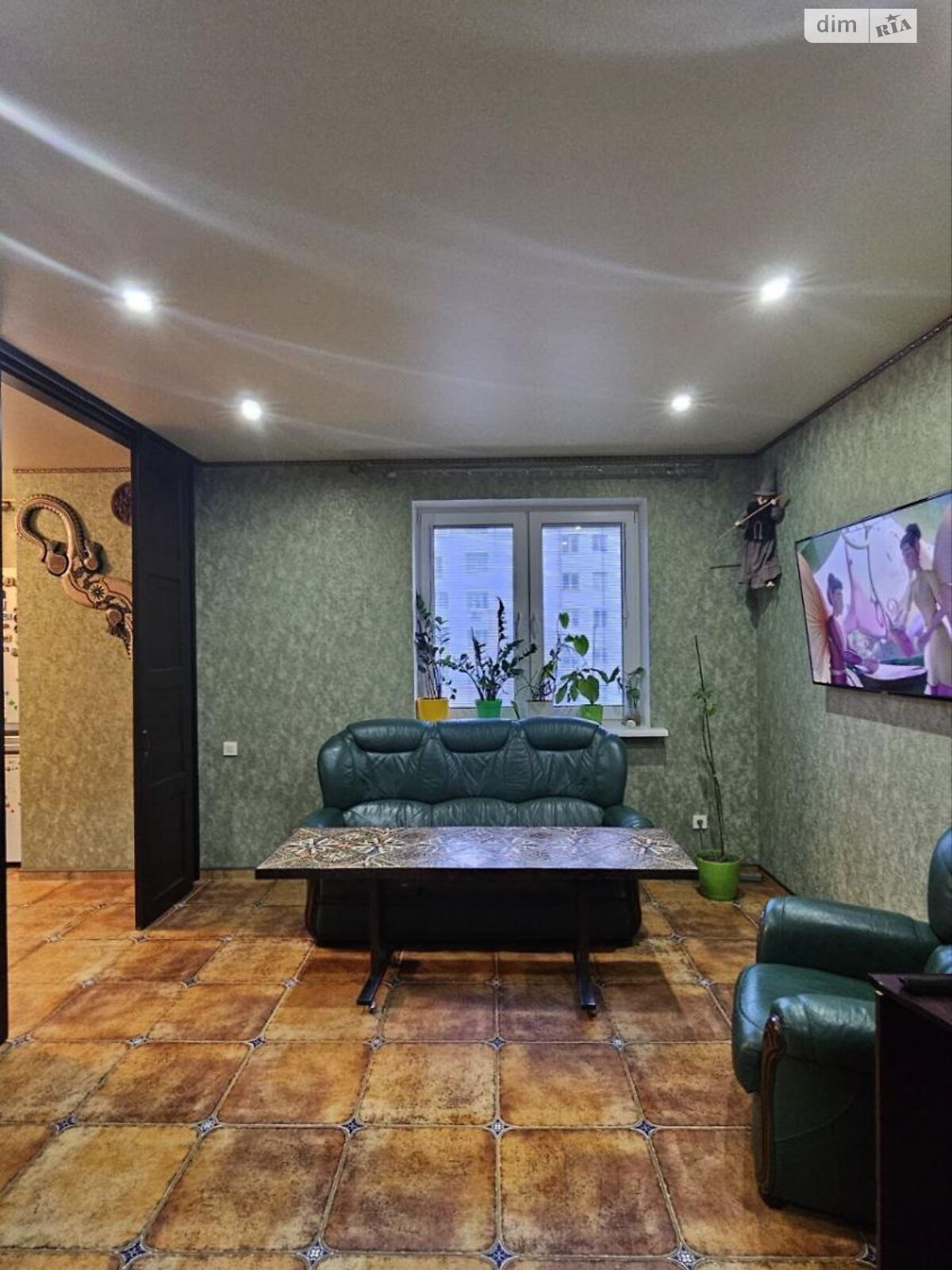 Продажа двухкомнатной квартиры в Харькове, на просп. Победы, район Алексеевка фото 1 Продажа двухкомнатной квартиры в Харькове, на просп. Победы, район Алексеевка фото 1