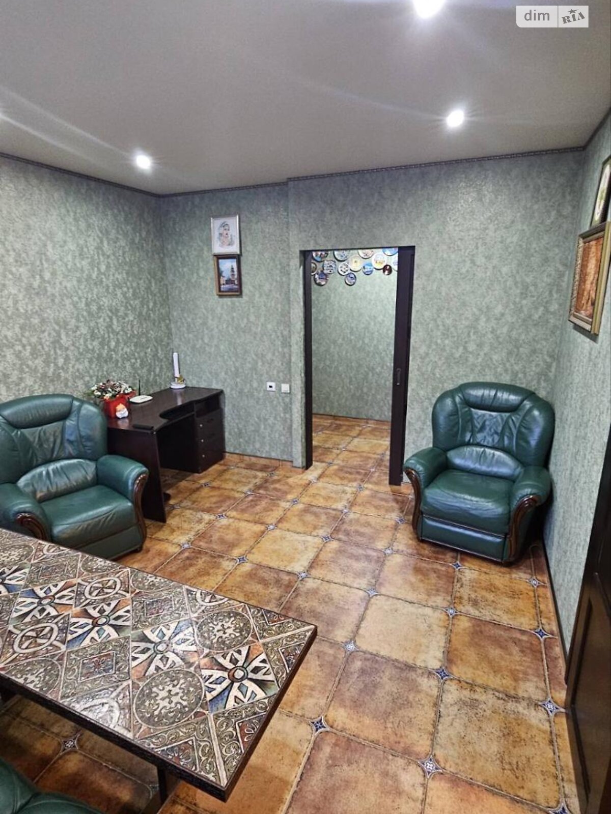 Продажа двухкомнатной квартиры в Харькове, на просп. Победы, район Алексеевка фото 1 Продажа двухкомнатной квартиры в Харькове, на просп. Победы, район Алексеевка фото 1