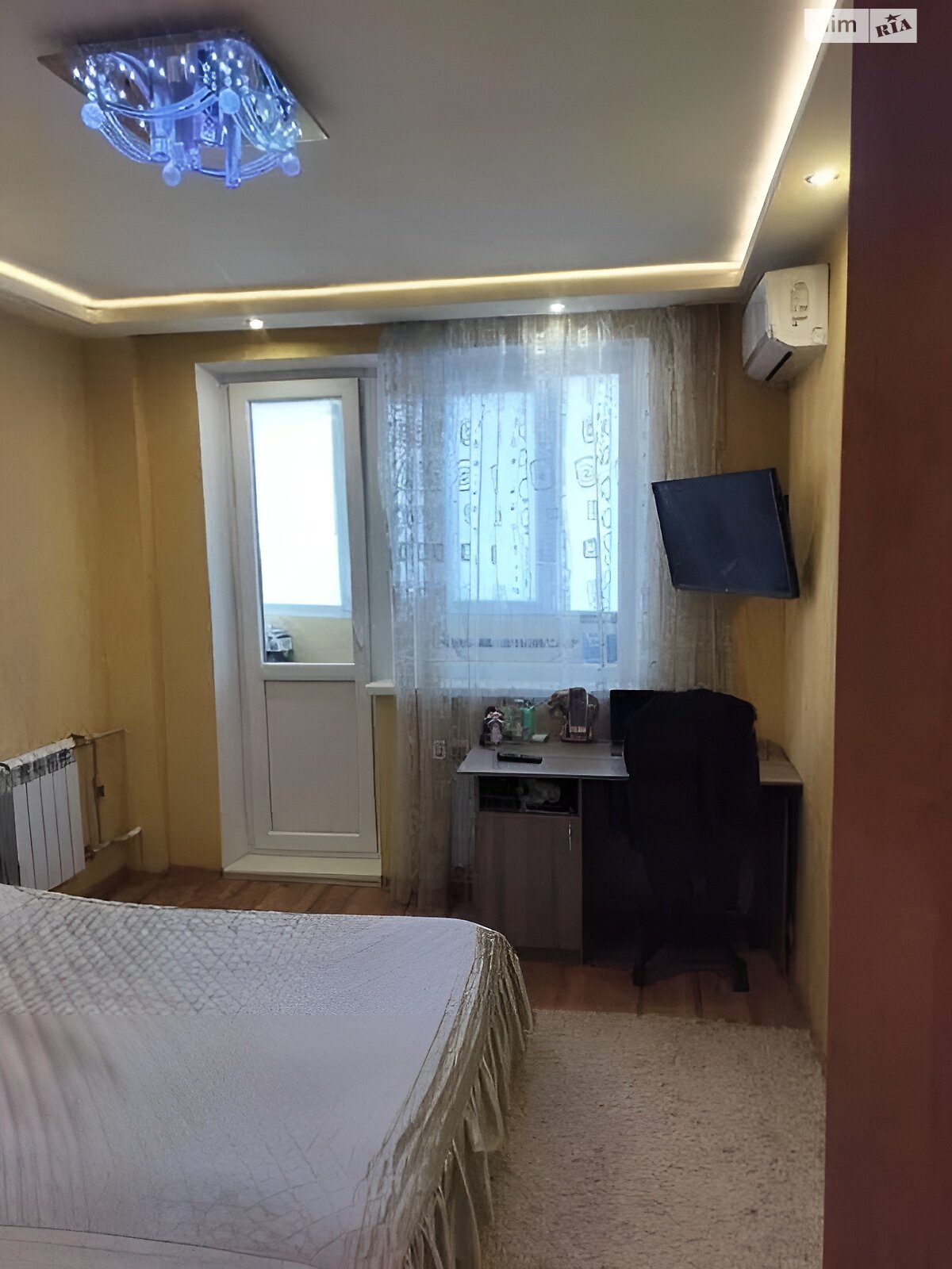 Продаж чотирикімнатної квартири в Харкові, на вул. Енвера Ахсарова, район Олексїївка фото 1 Продаж чотирикімнатної квартири в Харкові, на вул. Енвера Ахсарова, район Олексїївка фото 1