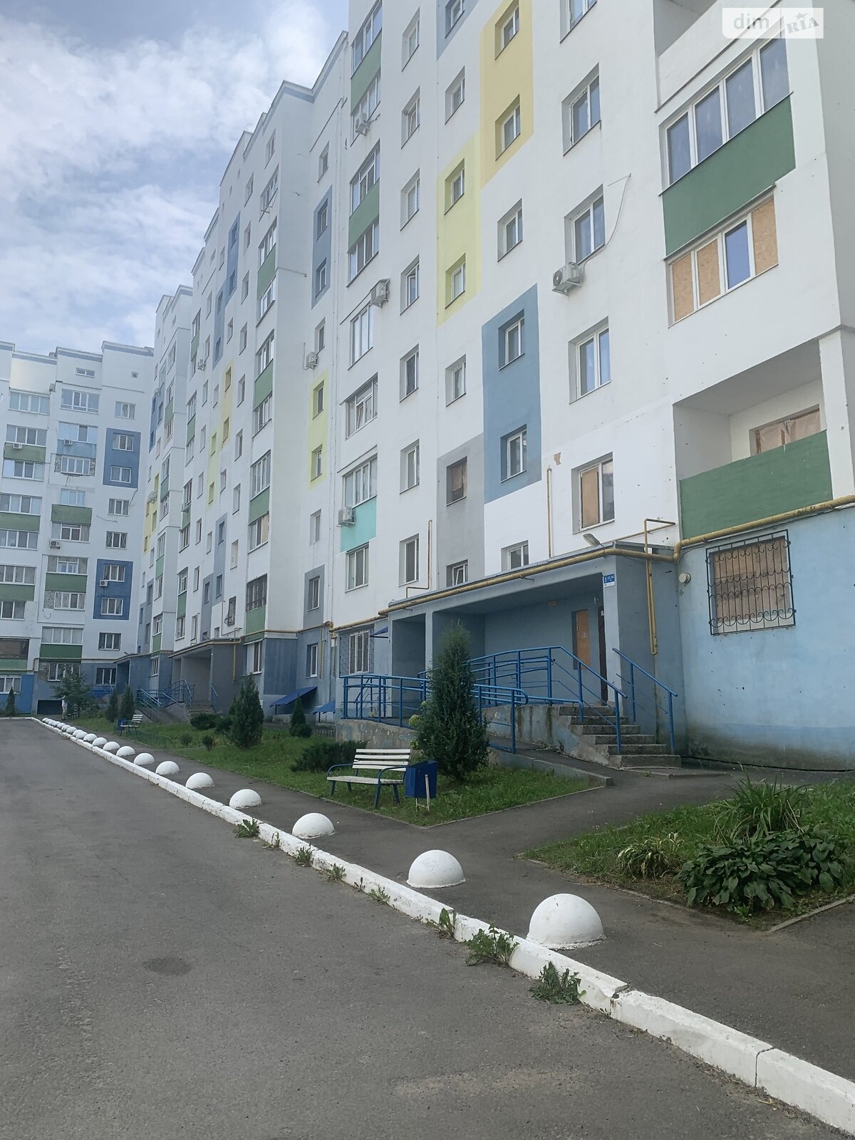 Продаж трикімнатної квартири в Харкові, на вул. Дача 55 11, район Дача №55 фото 1 Продаж трикімнатної квартири в Харкові, на вул. Дача 55 11, район Дача №55 фото 1