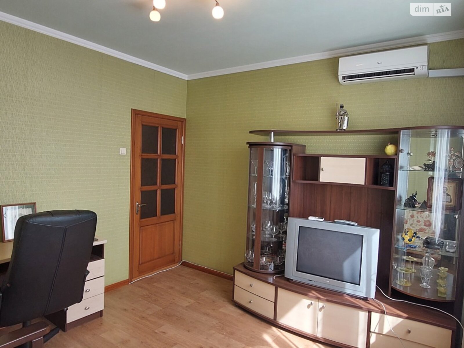 Продаж двокімнатної квартири в Харкові, на вул. Дружби Народів 246, фото 1