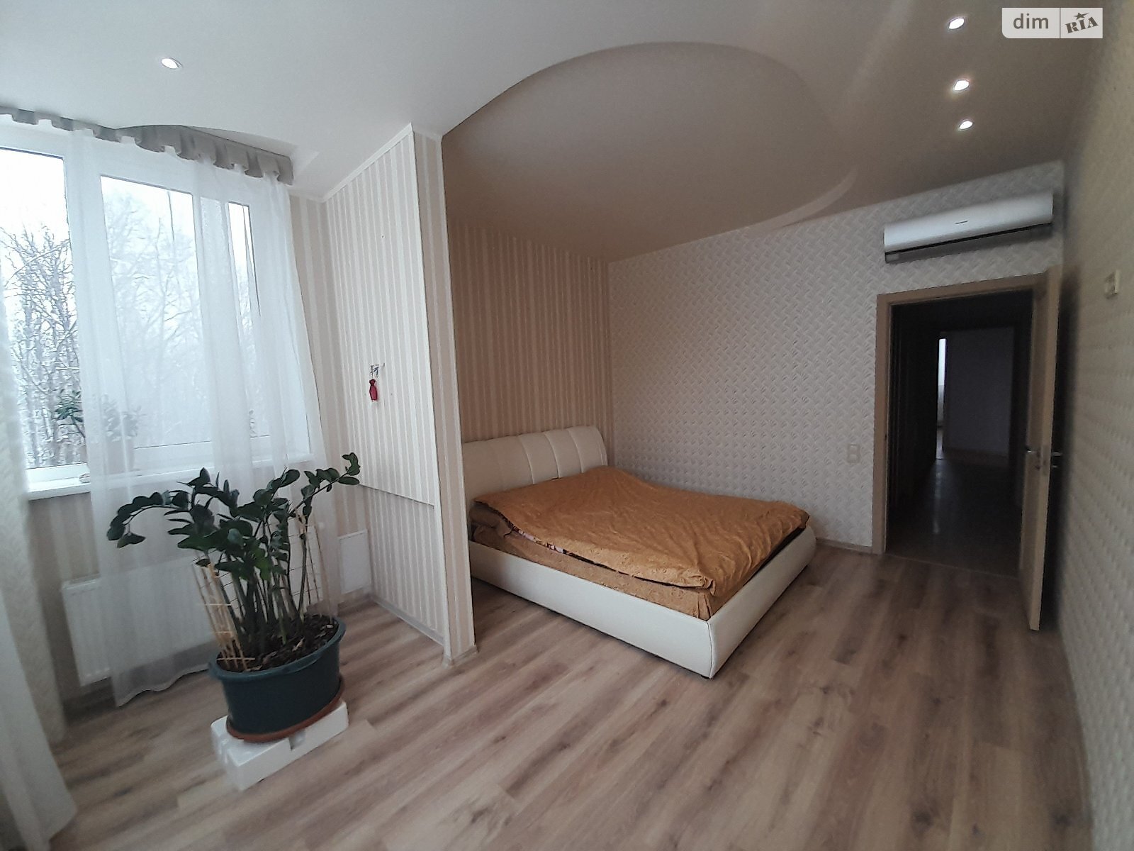 Продажа четырехкомнатной квартиры в Харькове, на ул. Энвера Ахсарова 13А, район Шевченковский фото 1 Продажа четырехкомнатной квартиры в Харькове, на ул. Энвера Ахсарова 13А, район Шевченковский фото 1