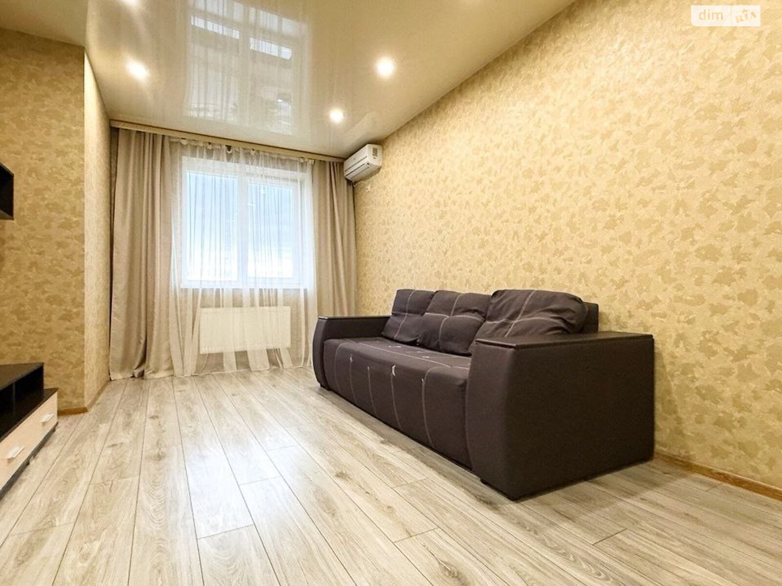 Продаж однокімнатної квартири в Харкові, на просп. Героїв Харкова 264, фото 1 Продаж однокімнатної квартири в Харкові, на просп. Героїв Харкова 264, фото 1