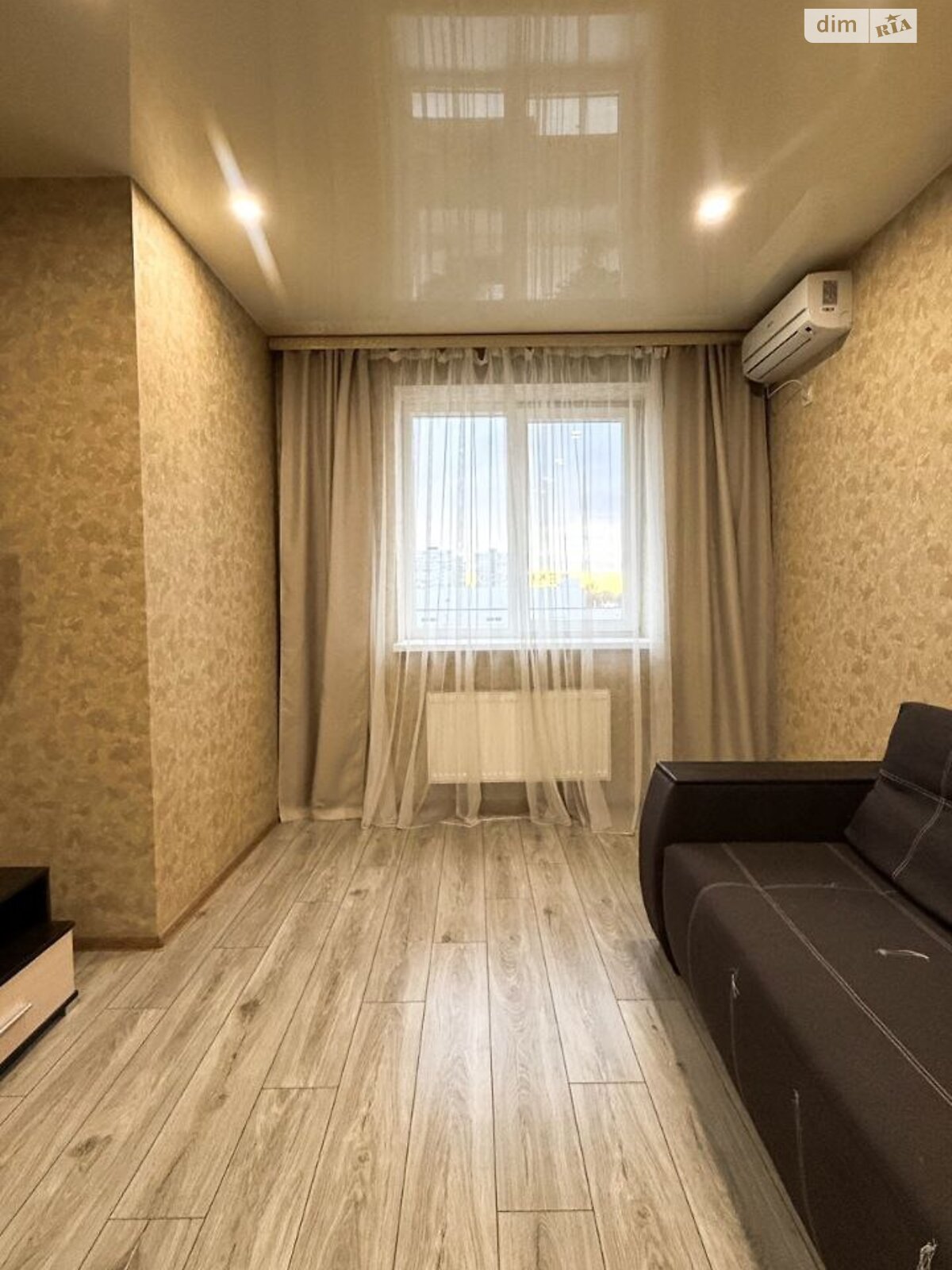 Продаж однокімнатної квартири в Харкові, на просп. Героїв Харкова 264, фото 1 Продаж однокімнатної квартири в Харкові, на просп. Героїв Харкова 264, фото 1