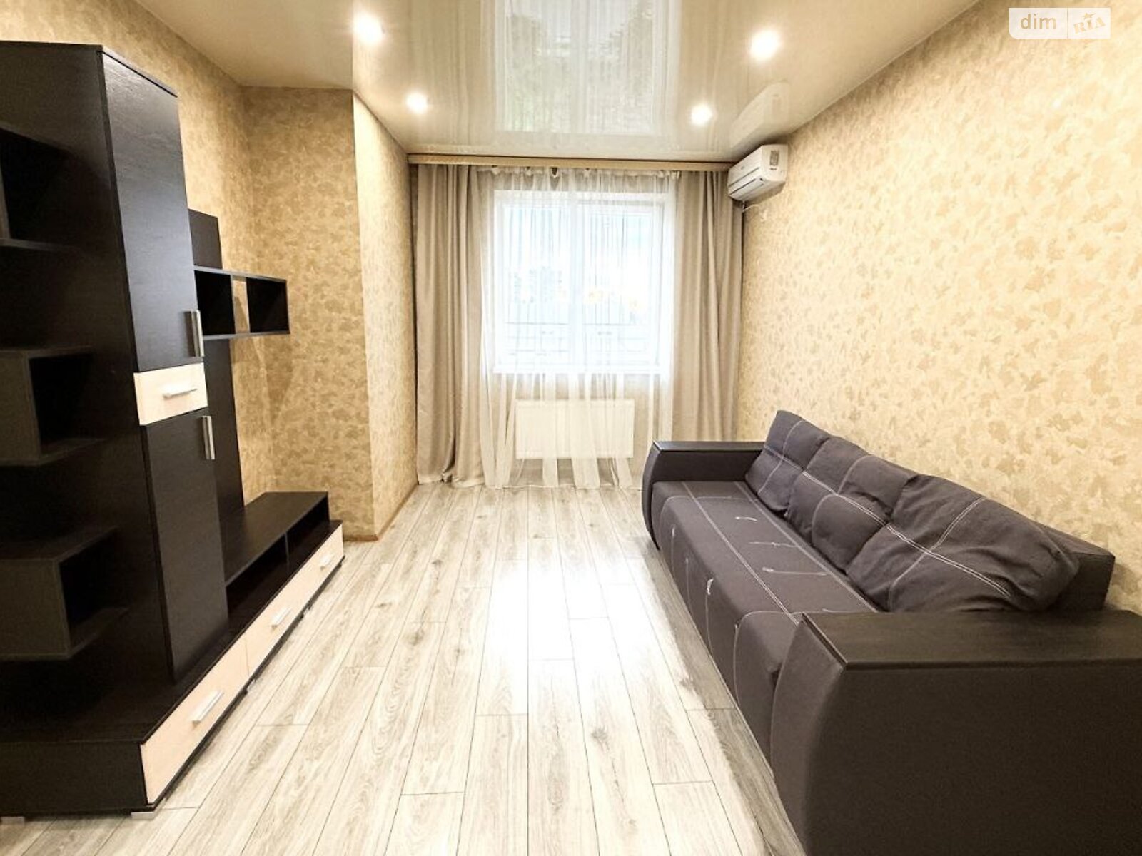 Продаж однокімнатної квартири в Харкові, на просп. Героїв Харкова 264, фото 1 Продаж однокімнатної квартири в Харкові, на просп. Героїв Харкова 264, фото 1