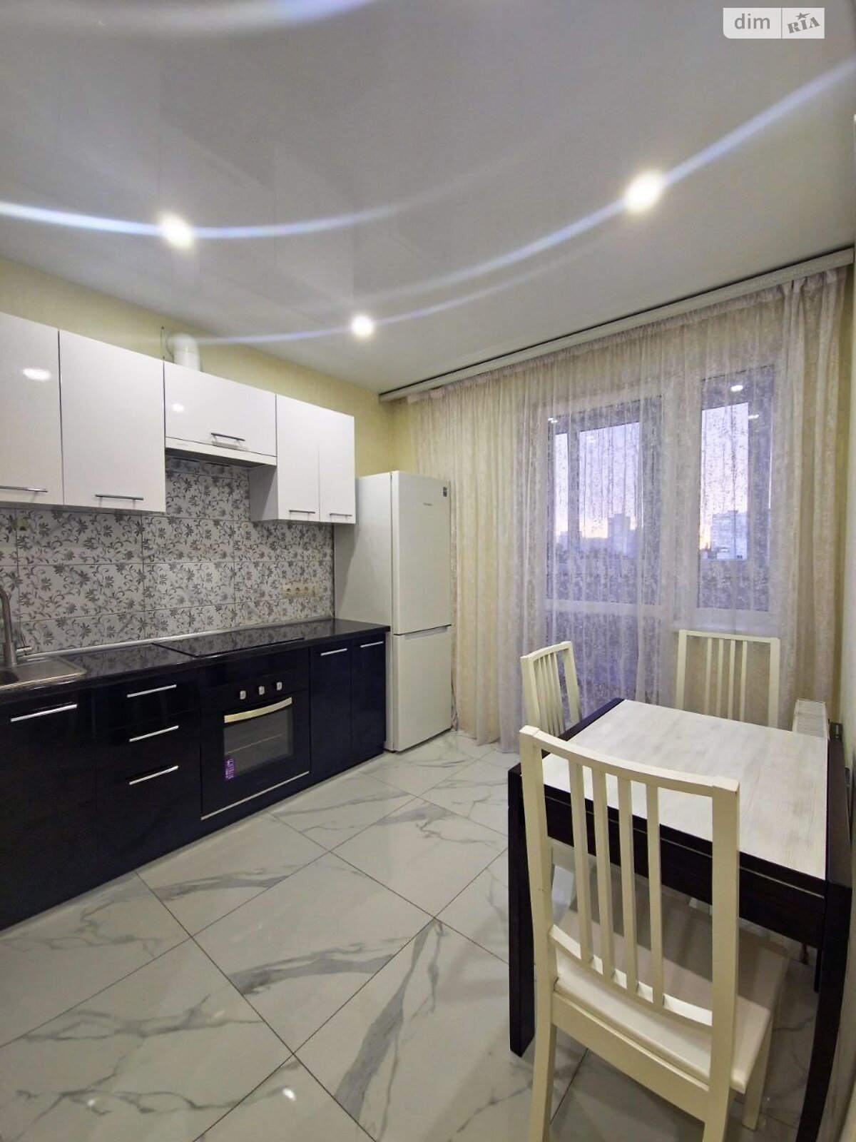 Продаж однокімнатної квартири в Харкові, на просп. Героїв Харкова 264, фото 1 Продаж однокімнатної квартири в Харкові, на просп. Героїв Харкова 264, фото 1