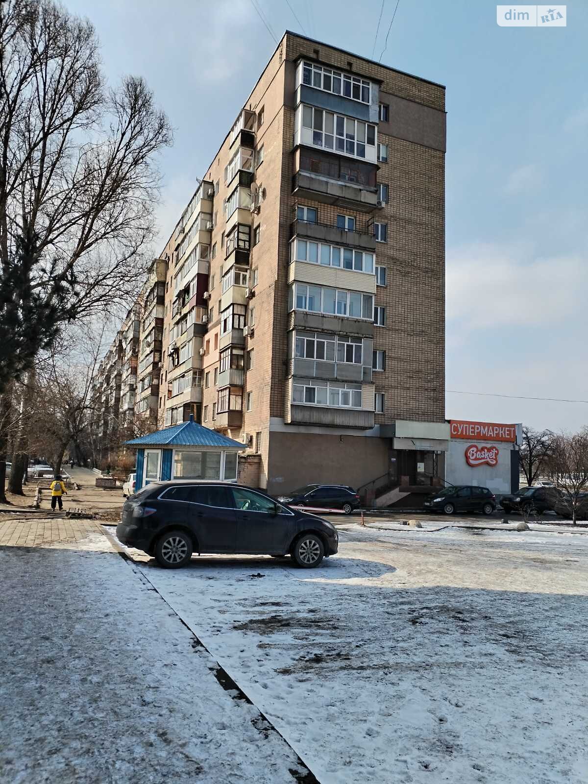 Продаж трикімнатної квартири в Харкові, на наб. Гімназійна 26, район Гончарівка фото 1 Продаж трикімнатної квартири в Харкові, на наб. Гімназійна 26, район Гончарівка фото 1
