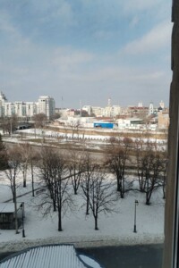 Продаж трикімнатної квартири в Харкові, на наб. Гімназійна 26, район Гончарівка фото 2